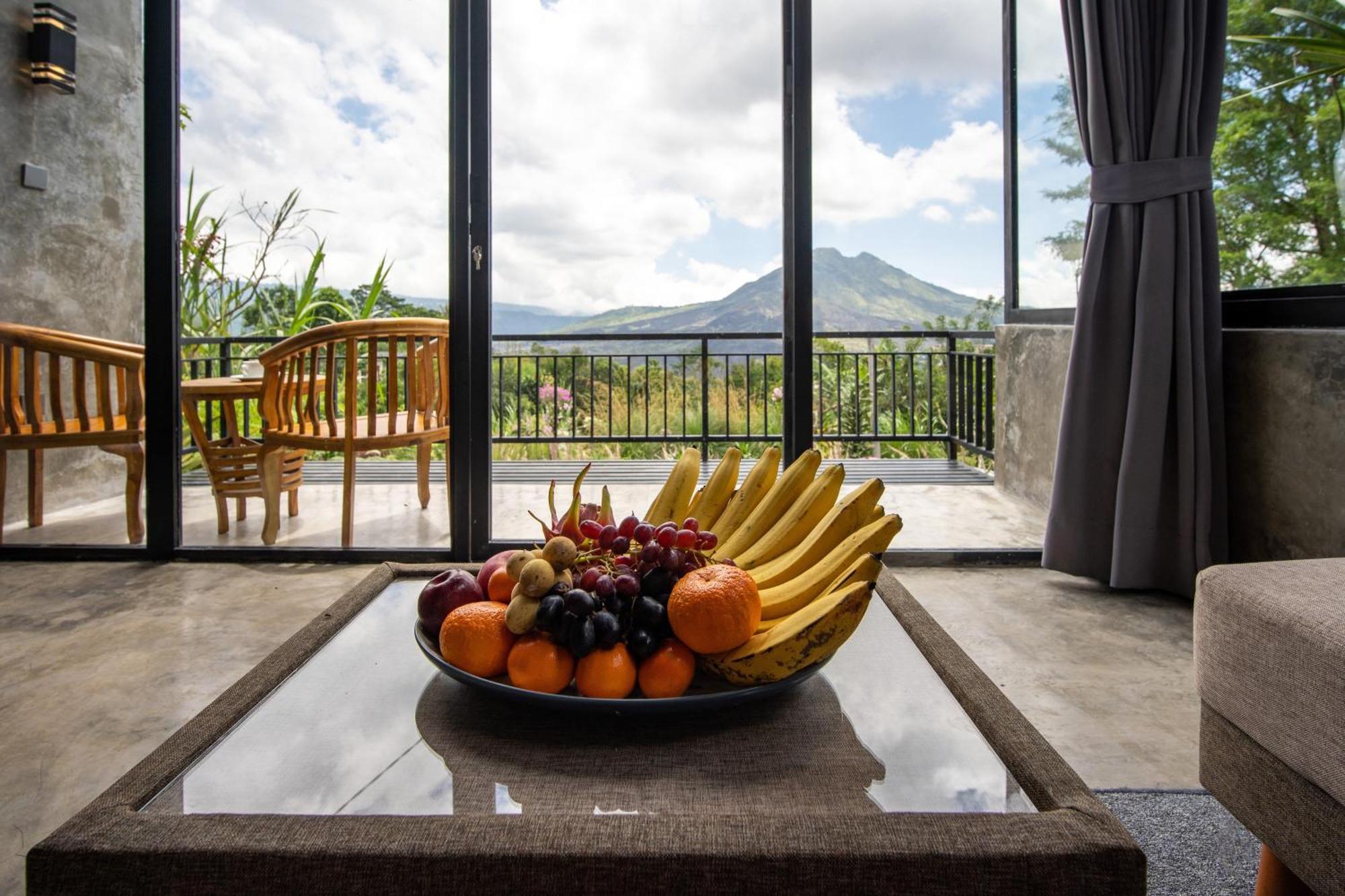Puncak Gunung Kintamani Hotel Exterior photo